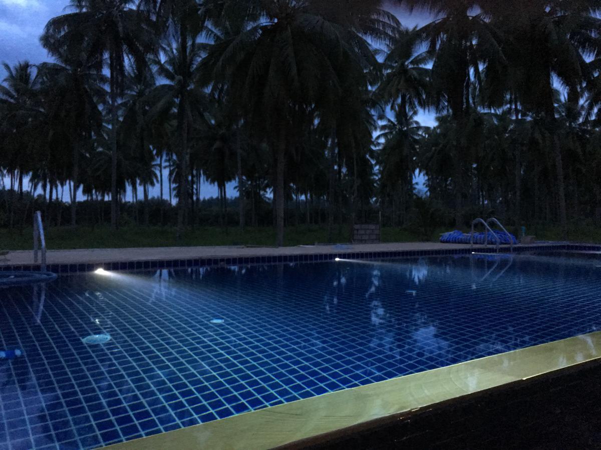Khao Lak Golden Coconut 호텔 외부 사진