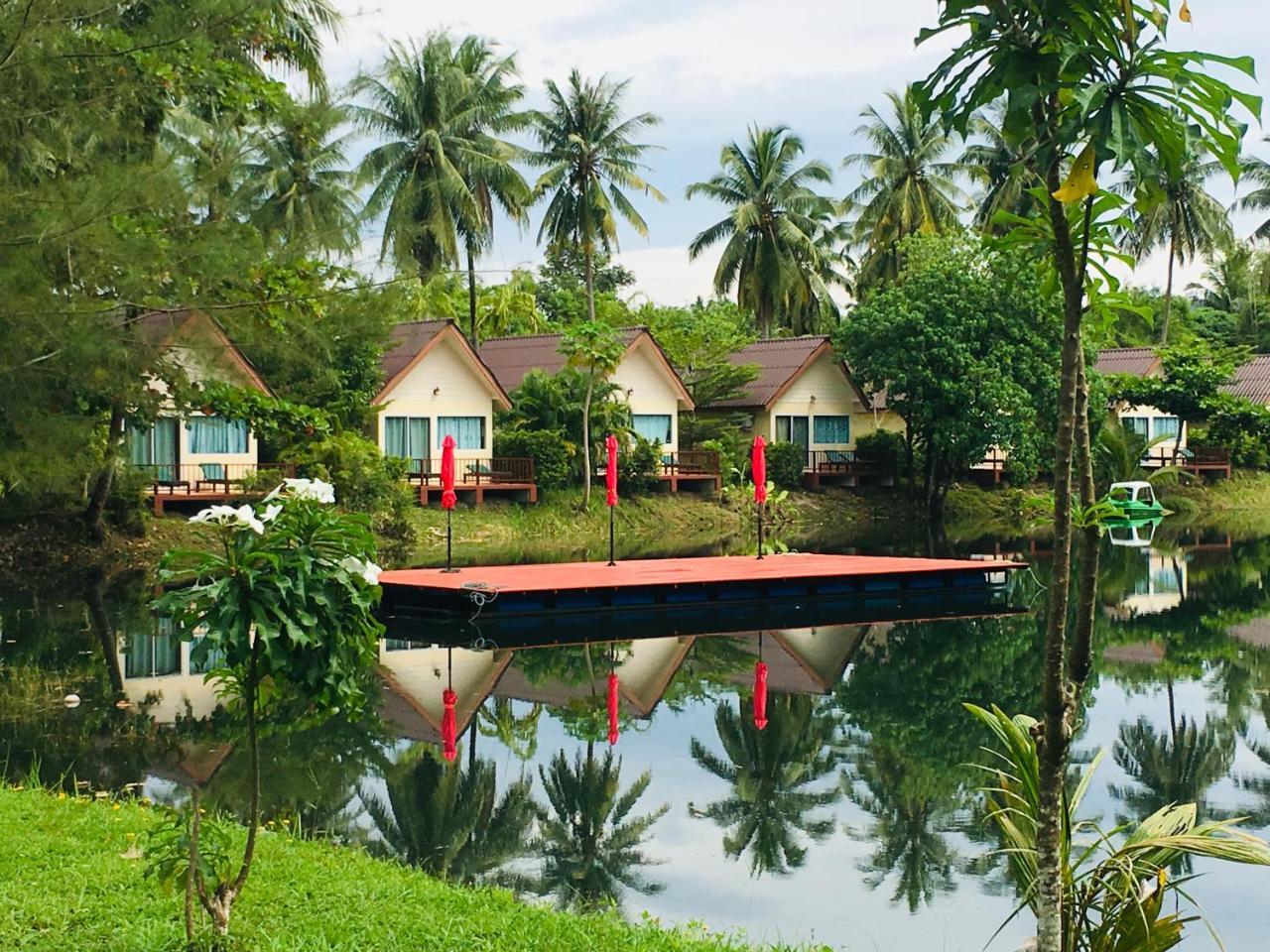 Khao Lak Golden Coconut 호텔 외부 사진
